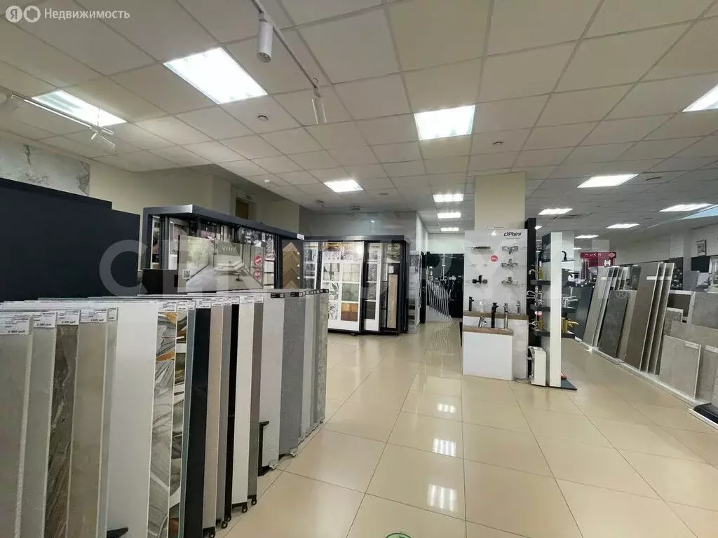 Торговая площадь (306.6 м) - Фото 1