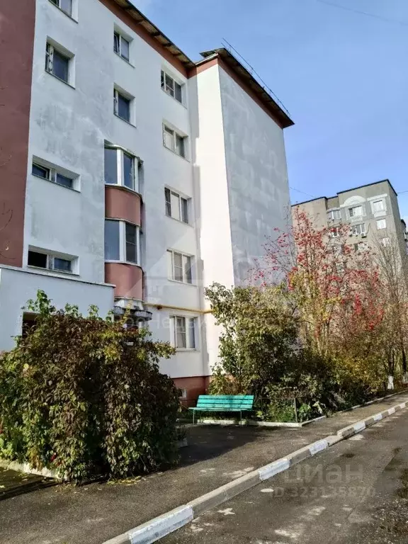 4-к кв. Владимирская область, Кольчугино ул. Максимова, 21 (73.8 м) - Фото 0