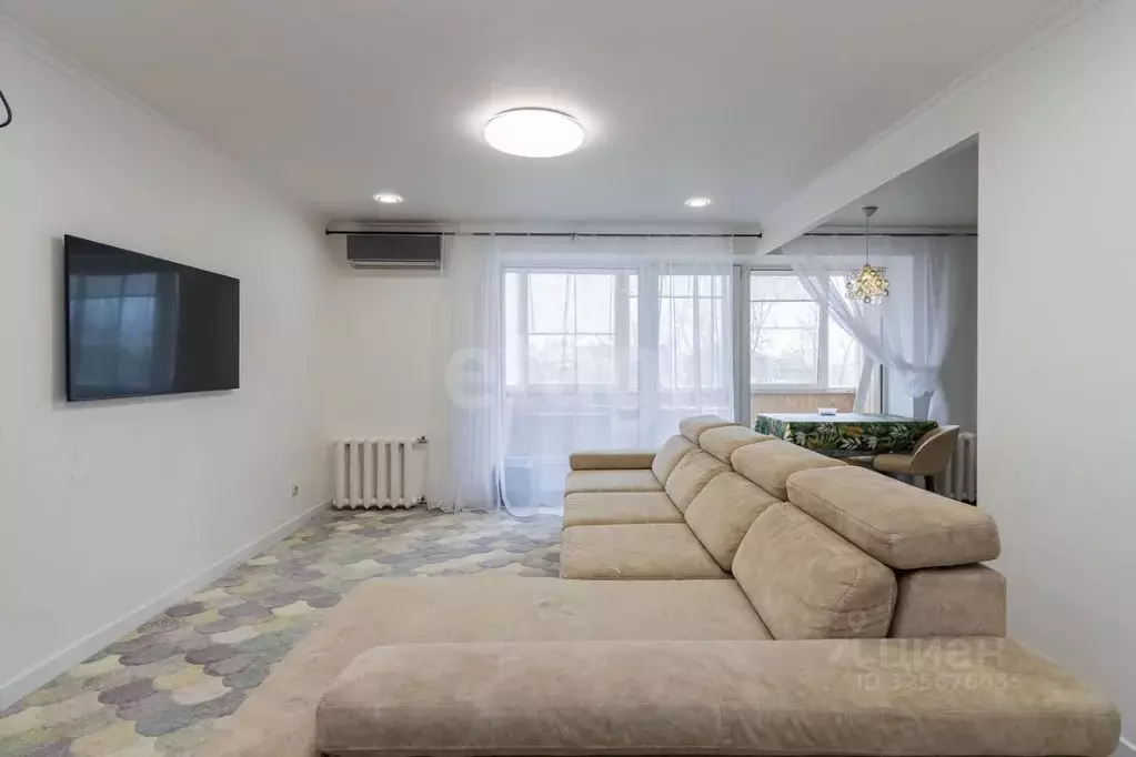 3-к кв. Тюменская область, Тюмень ул. Николая Чаплина, 119 (72.4 м) - Фото 1