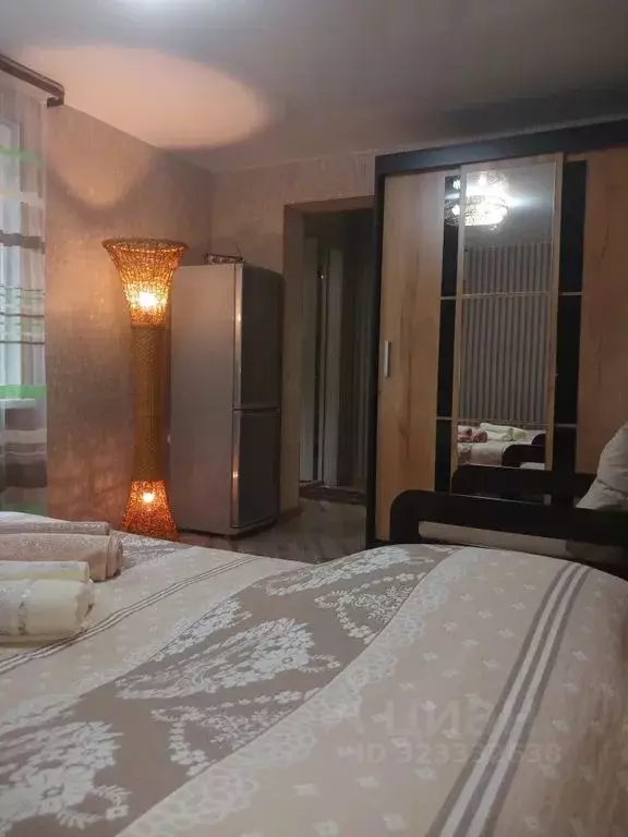 Комната Краснодарский край, Геленджик Школьная ул., 10 - Фото 1