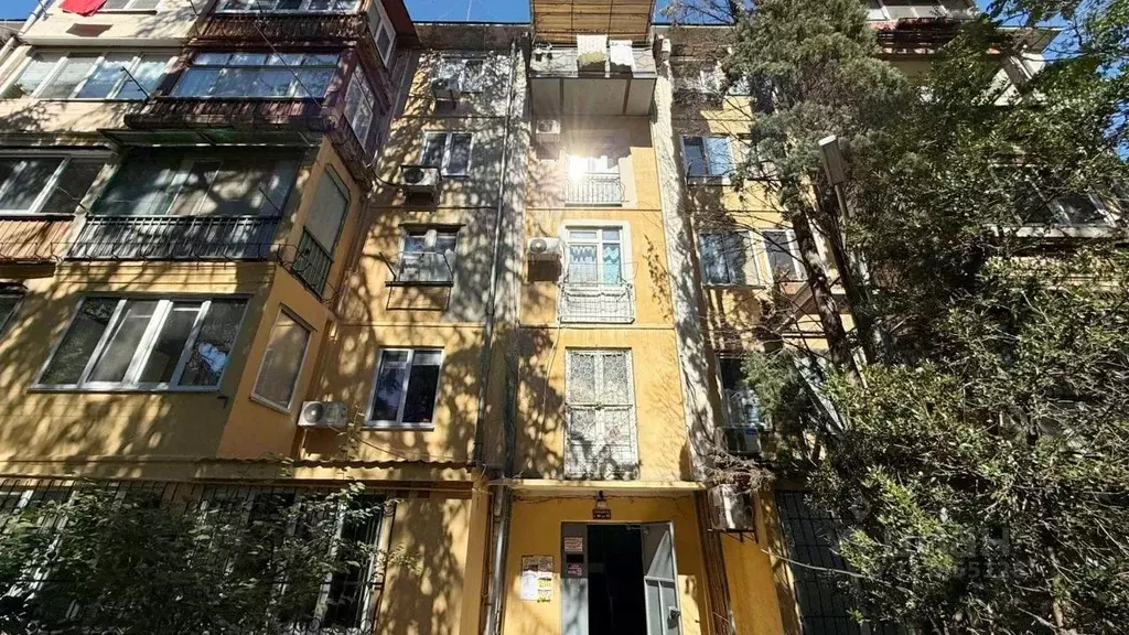 1-к кв. Крым, Ялта ул. Тренева, 3 (40.4 м) - Фото 1