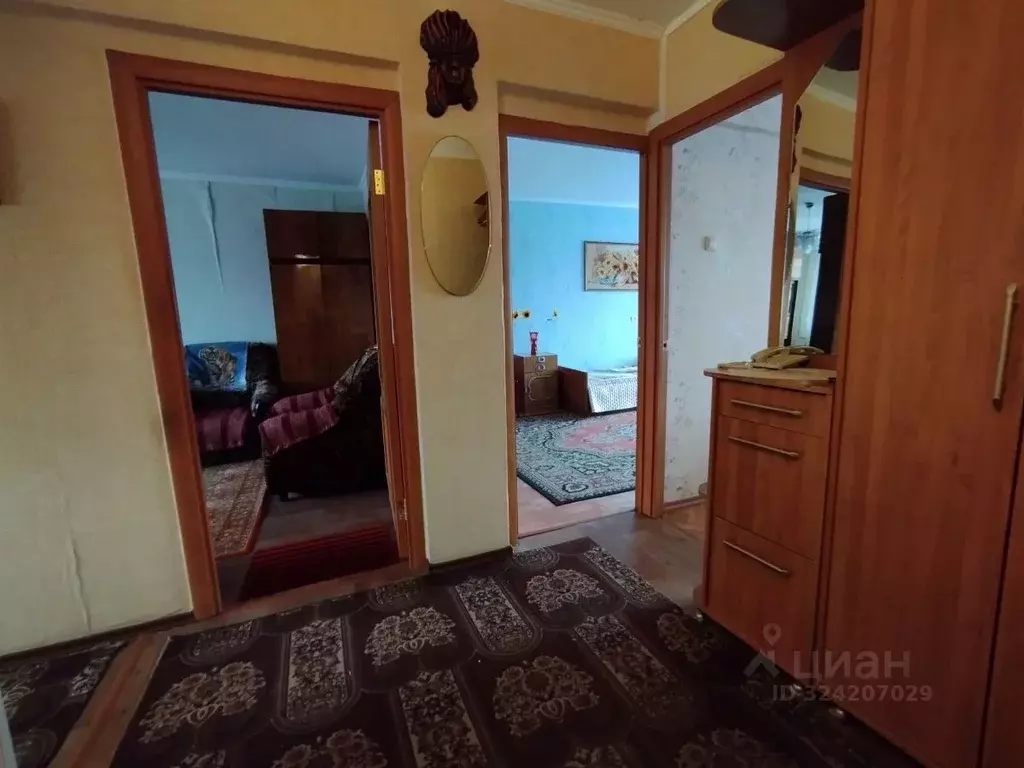 3-к кв. Омская область, Омск 3-й мкр, ул. Путилова, 13 (64.0 м) - Фото 2