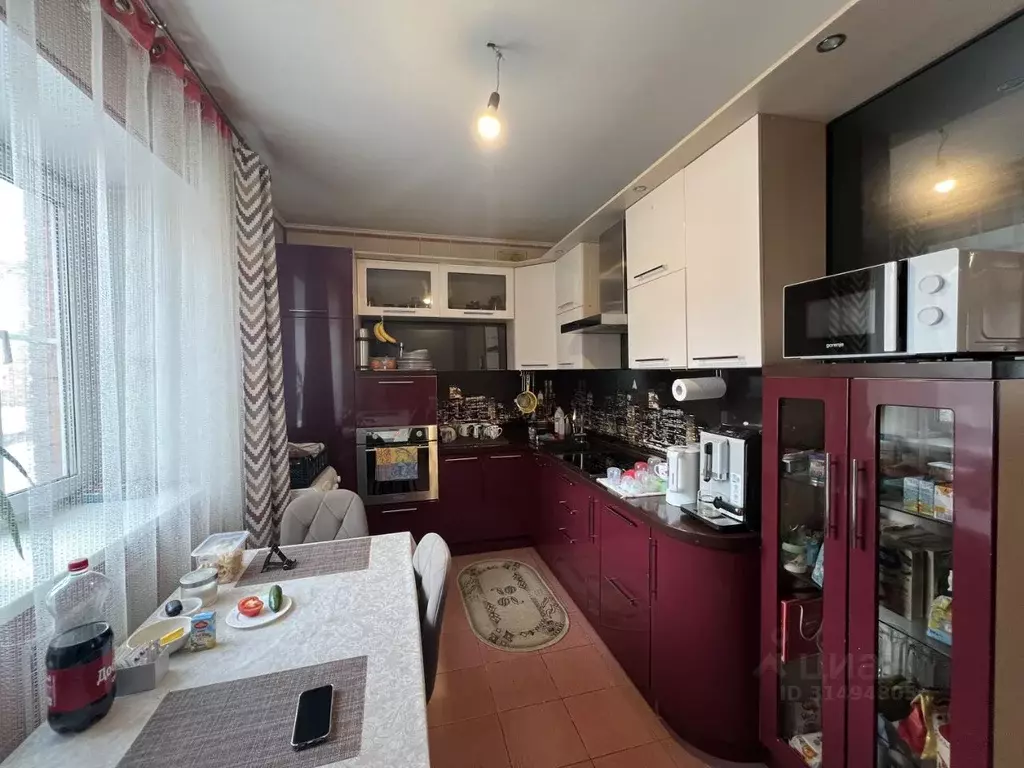 3-к кв. Омская область, Омск ул. Перелета, 18 (84.0 м) - Фото 1