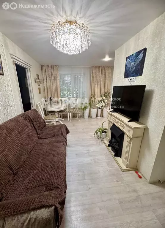 3-комнатная квартира: Октябрьский, улица Садовое Кольцо, 42 (51 м) - Фото 0