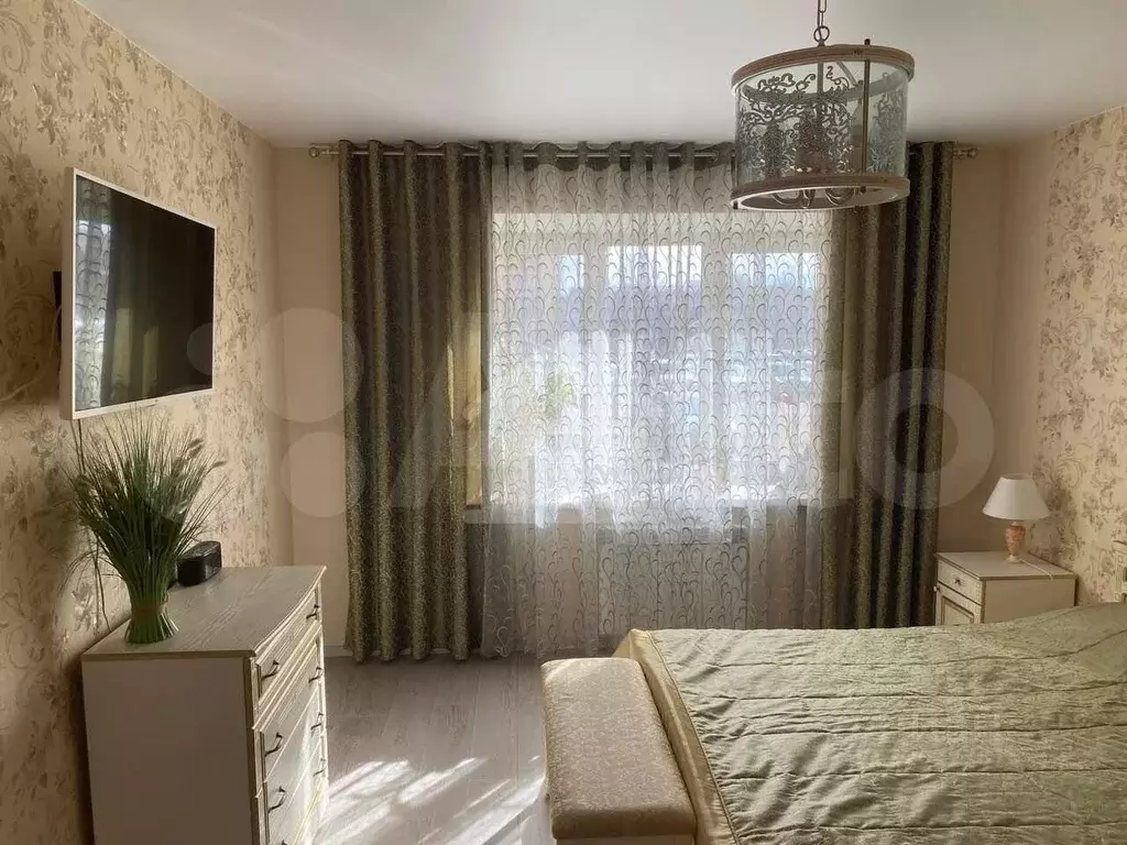 3-к кв. Ярославская область, Рыбинск Гражданская ул., 58А (78.0 м) - Фото 1