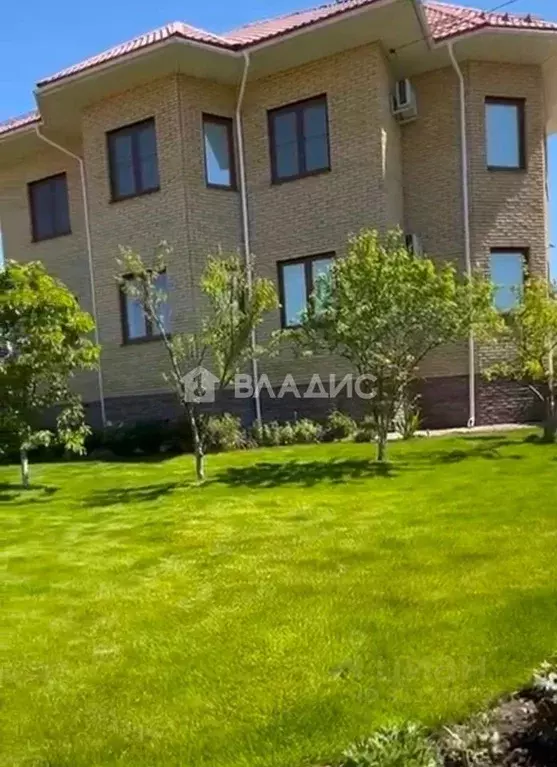 Дом в Пензенская область, Пенза проезд 3-й Добролюбова, 15 (366 м) - Фото 0