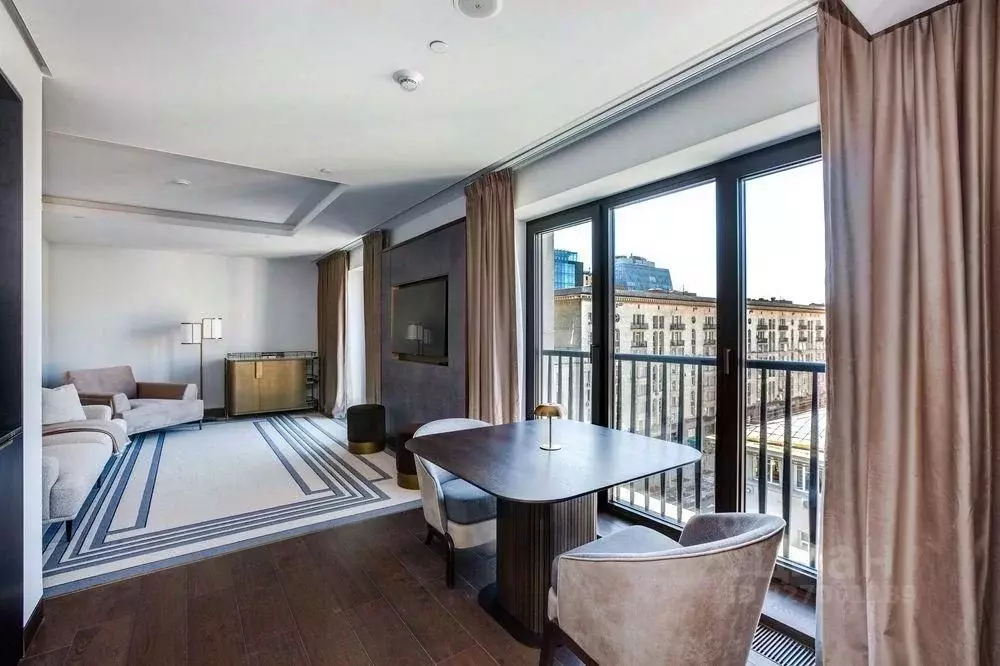 2-к кв. Москва 1-я Тверская-Ямская ул., 2А (80.0 м) - Фото 1