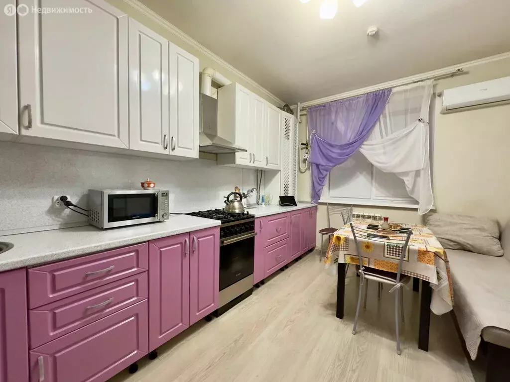 1-комнатная квартира: Аксай, улица Фрунзе, 1/10 (40 м) - Фото 1