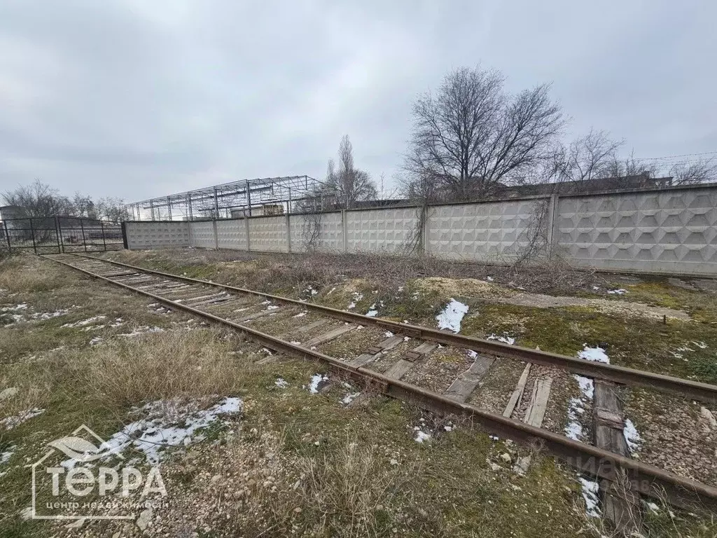 Склад в Крым, Евпатория ул. Виноградная, 6 (200 м) - Фото 0