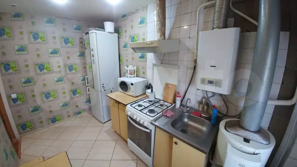 Комната 17 м в 3-к, 1/2 эт. - Фото 1