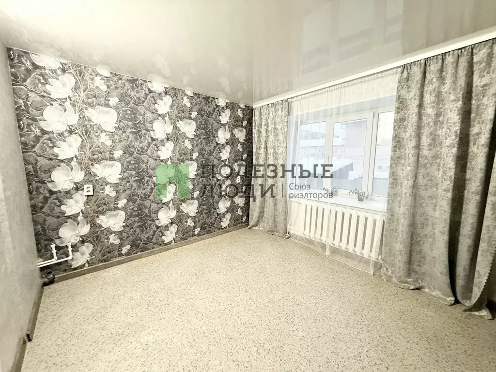 Квартира-студия: Ижевск, улица Коммунаров, 355 (18 м) - Фото 2