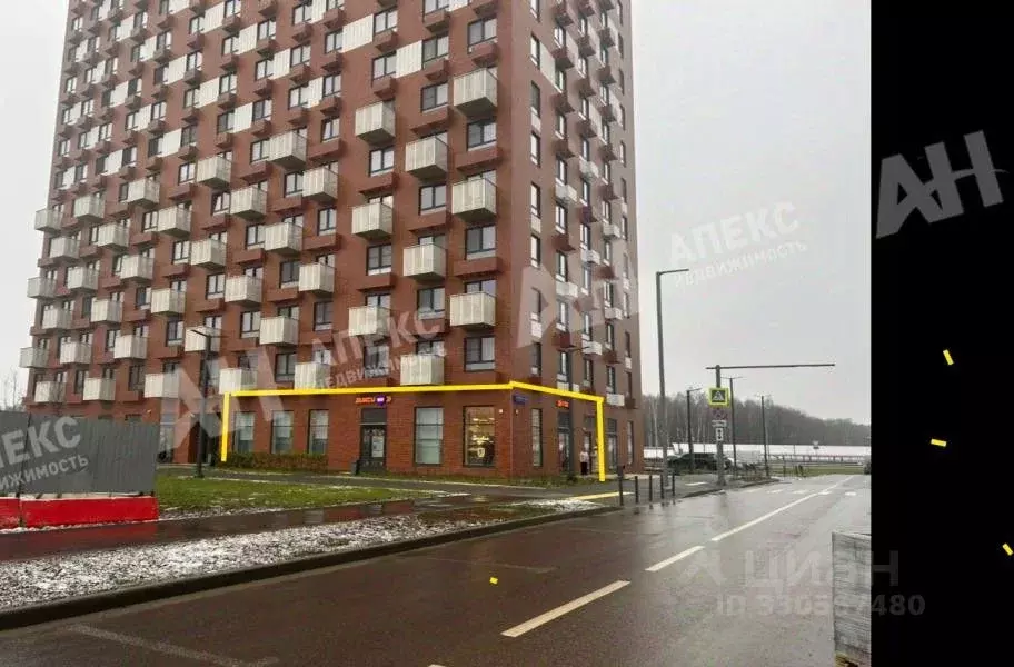 Помещение свободного назначения в Москва ул. Саларьевская, 15к1 (164 ... - Фото 1