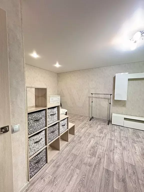 1-к. квартира, 32 м, 1/5 эт. - Фото 1