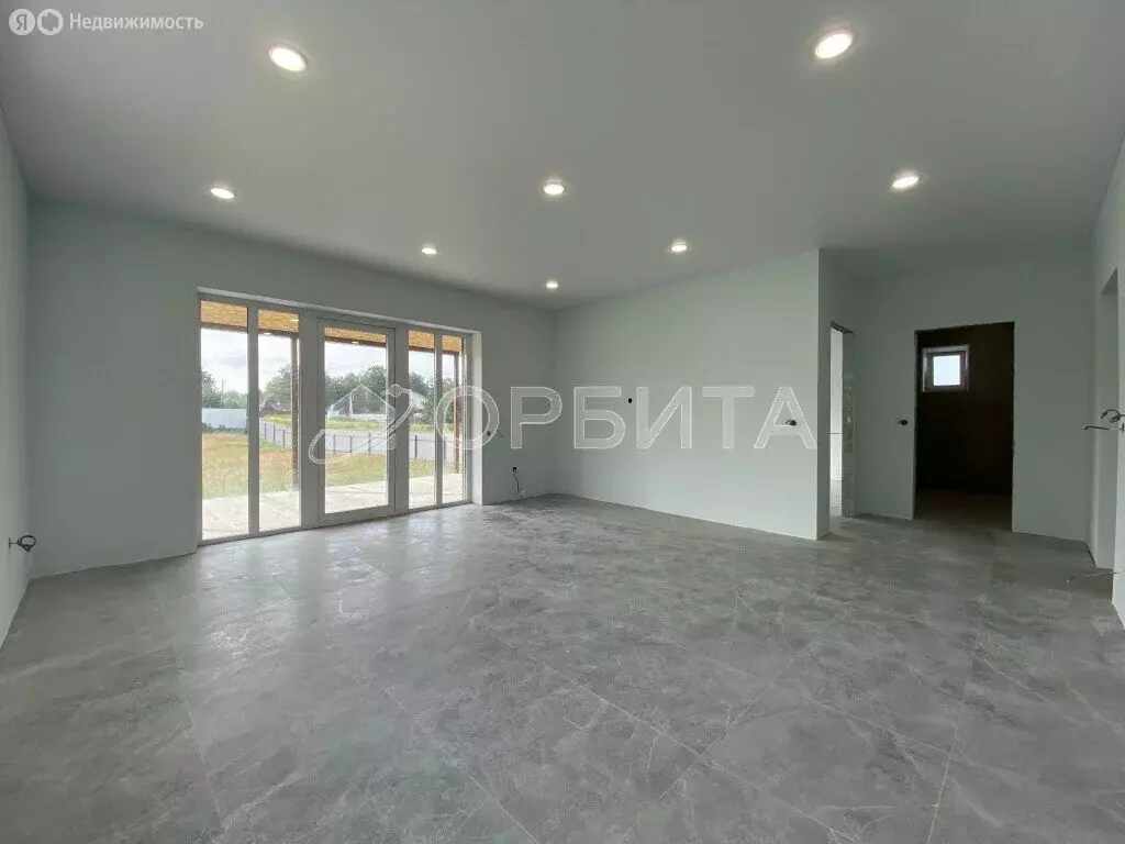 Дом в Тюменский район, деревня Коняшина (120 м) - Фото 0