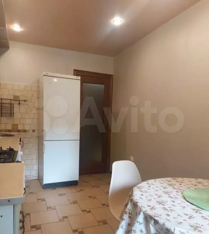1-к. квартира, 40 м, 2/14 эт. - Фото 1