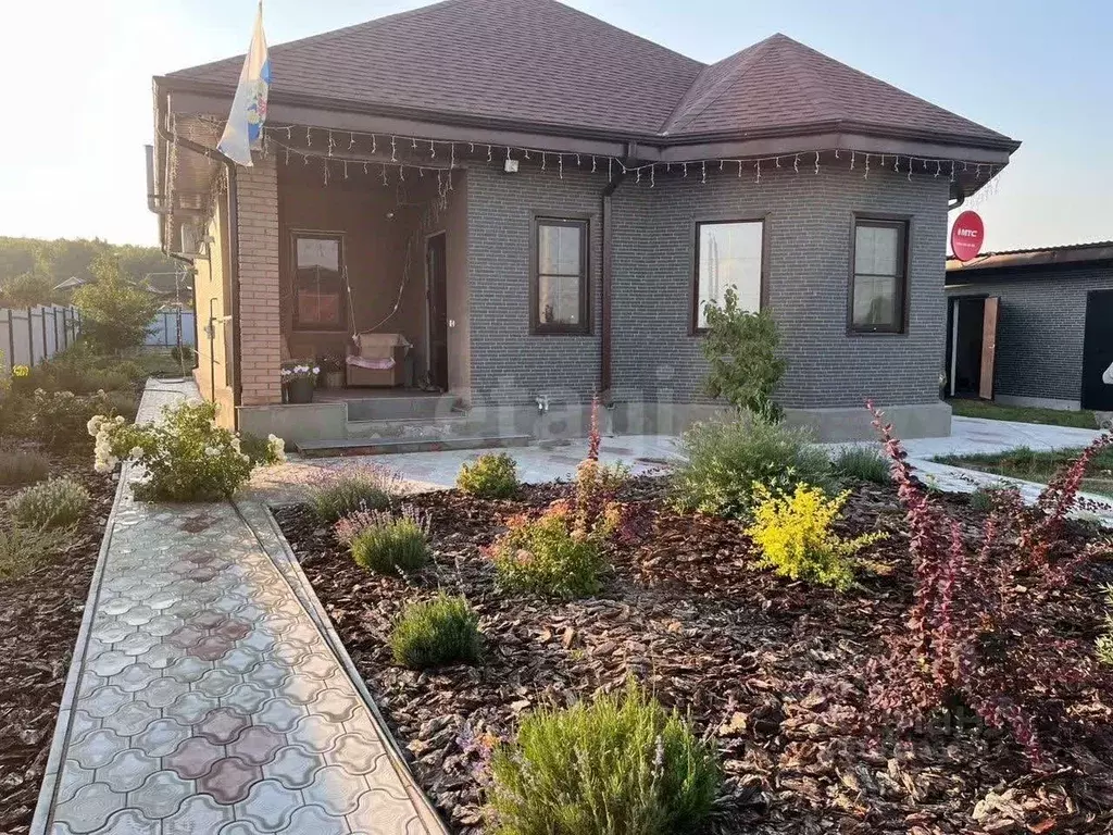 Дом в Белгородская область, Старооскольский городской округ, Ильины ... - Фото 1