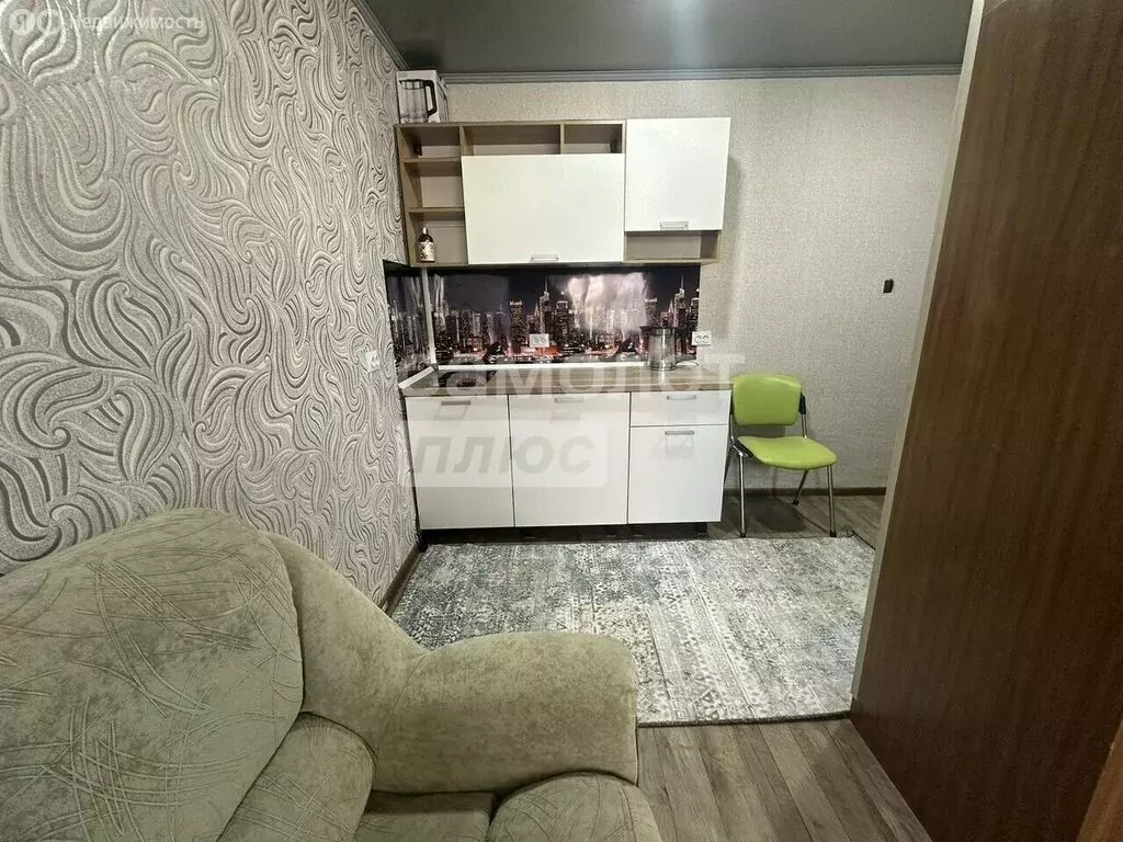 Квартира-студия: Липецк, улица Пришвина, 19 (18 м) - Фото 1