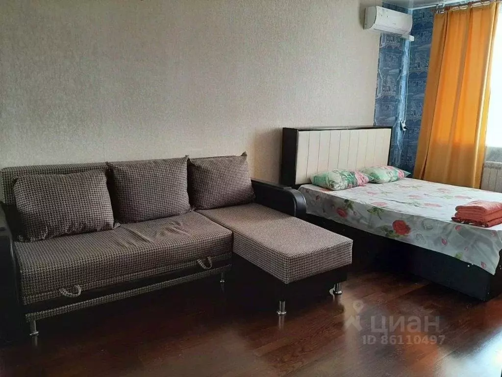 1-к кв. Волгоградская область, Волгоград ул. Базарова, 2 (38.0 м) - Фото 1