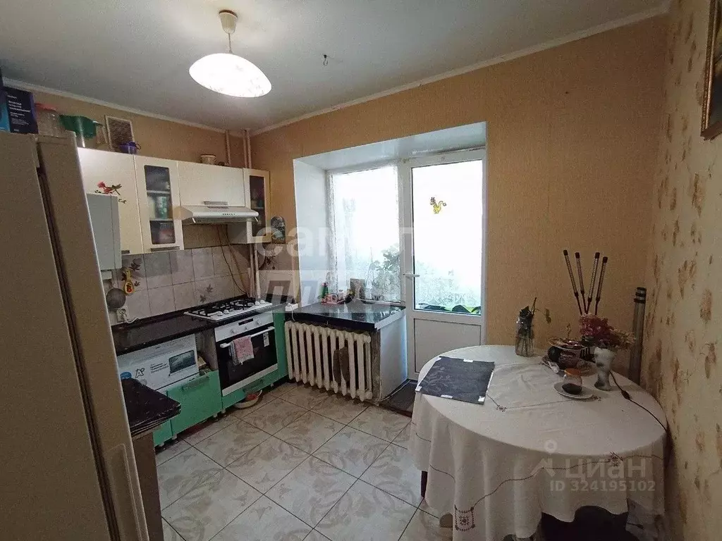 2-к кв. Калужская область, Бабынинский муниципальный округ, Воротынск ... - Фото 2