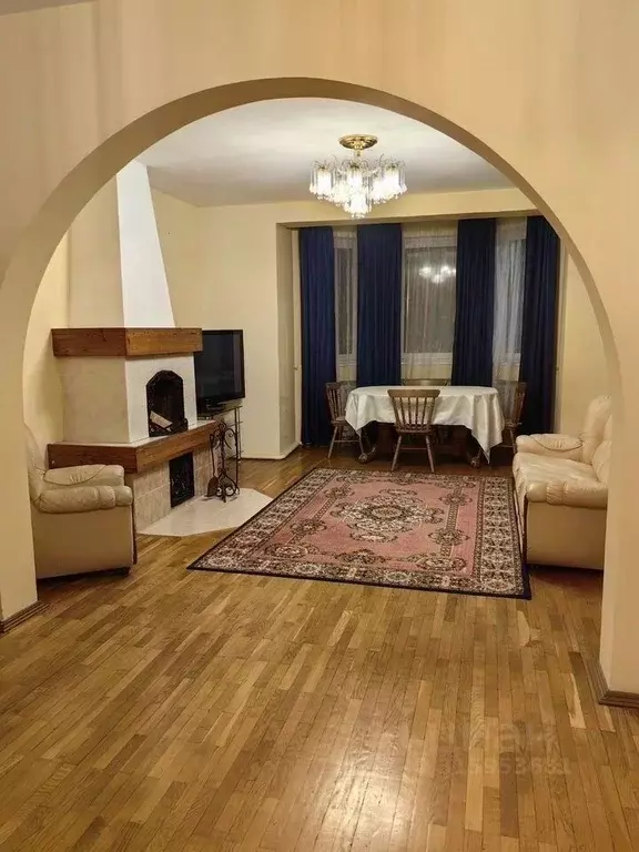 Дом в Краснодарский край, Сочи Курортный просп., 98/101 (280 м) - Фото 1