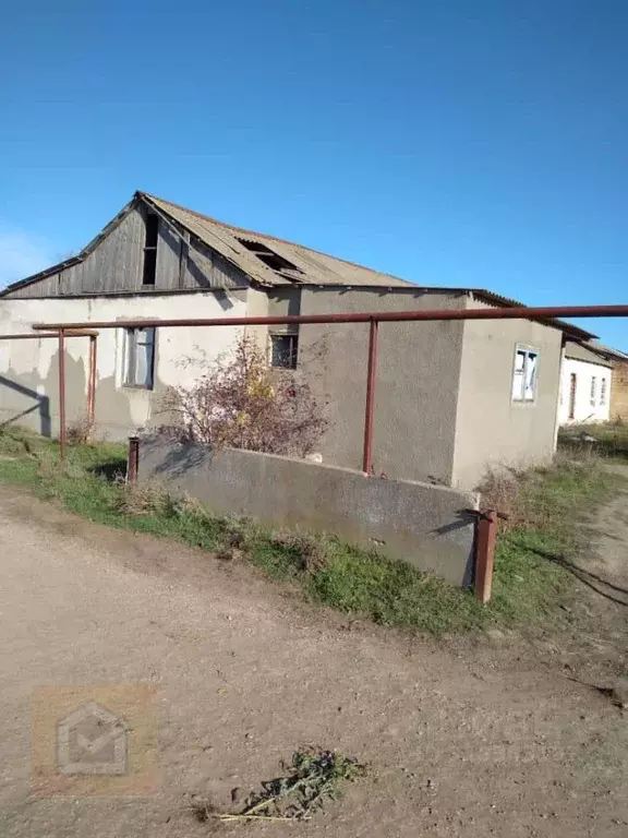 2-к кв. Крым, Джанкойский район, с. Крымка ул. Школьная, 12 (61.9 м) - Фото 1