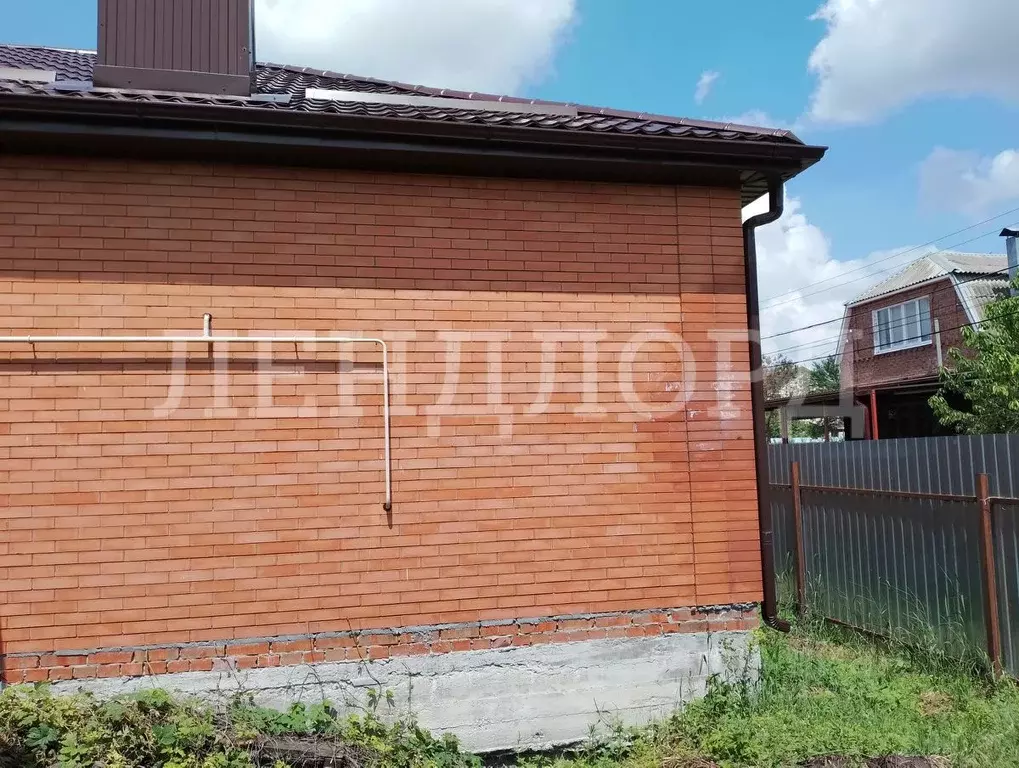 Дом в Ростовская область, Ростов-на-Дону ул. 2-я Форматная (100 м) - Фото 0