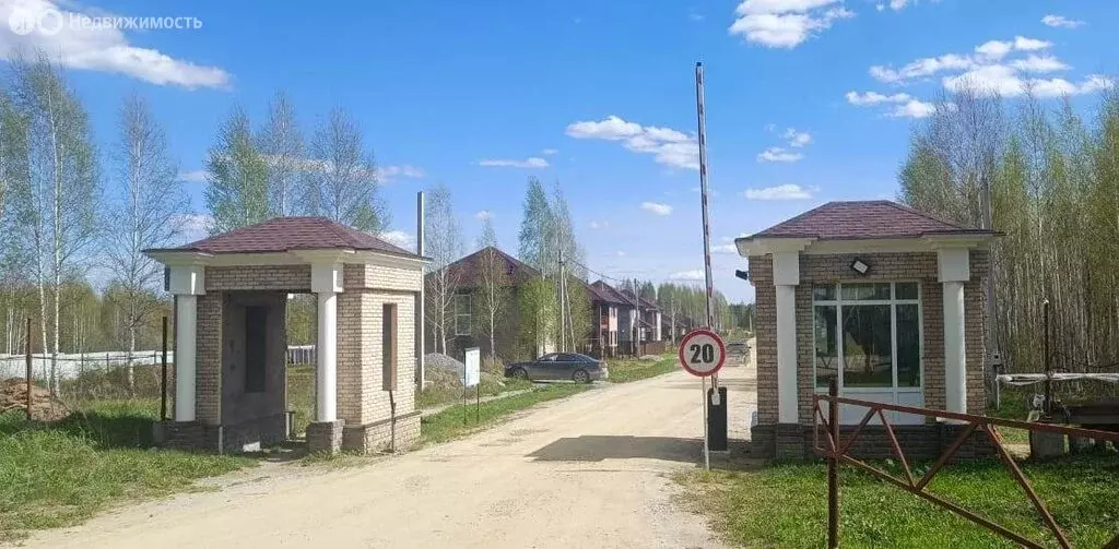 Дом в посёлок городского типа Верхнее Дуброво, улица Марьина Роща, 15 ... - Фото 0