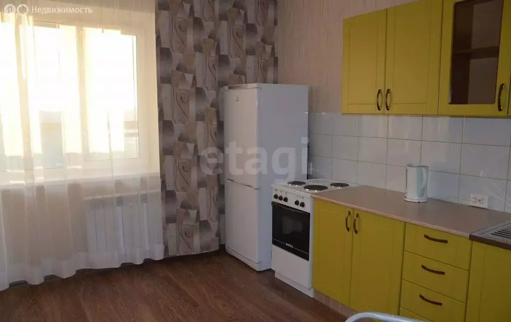 Квартира-студия: Челябинск, улица Молодогвардейцев, 76 (36.6 м) - Фото 2