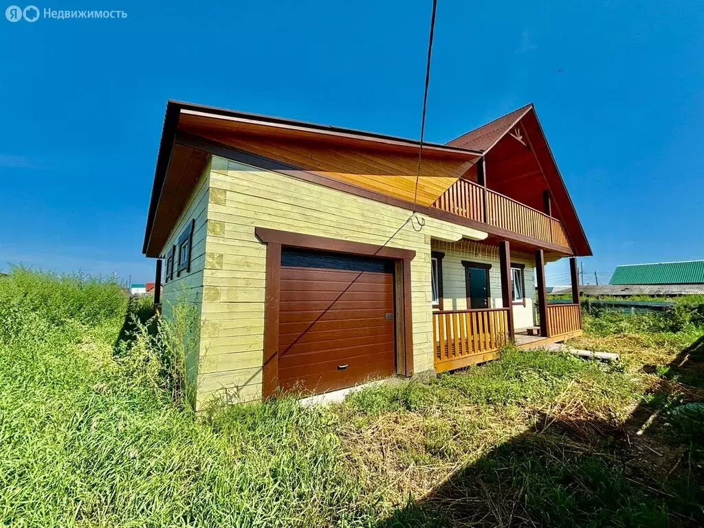 Дом в село Хомутово, улица Кирова, 112 (180 м) - Фото 1