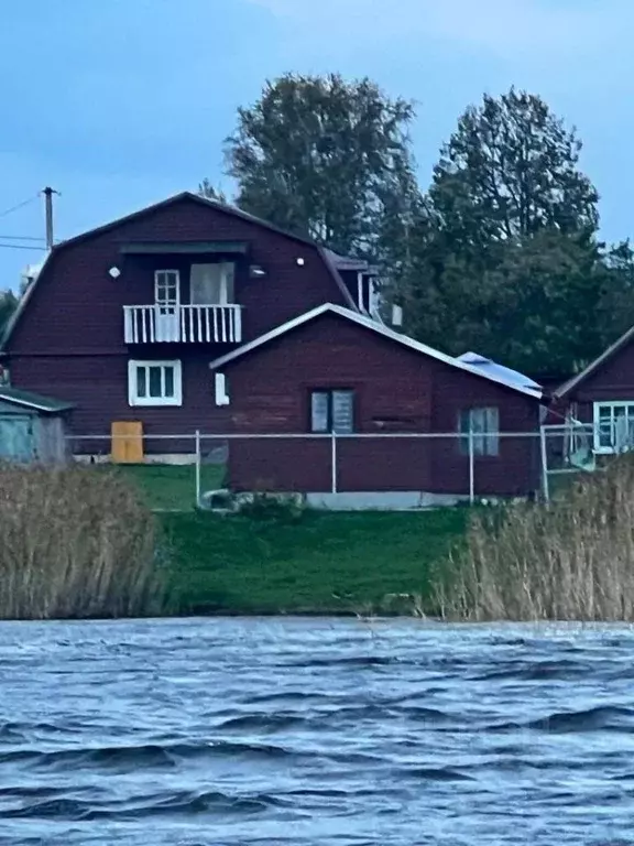 Дом в Тверская область, Осташковский городской округ, д. Сосница  (170 ... - Фото 0