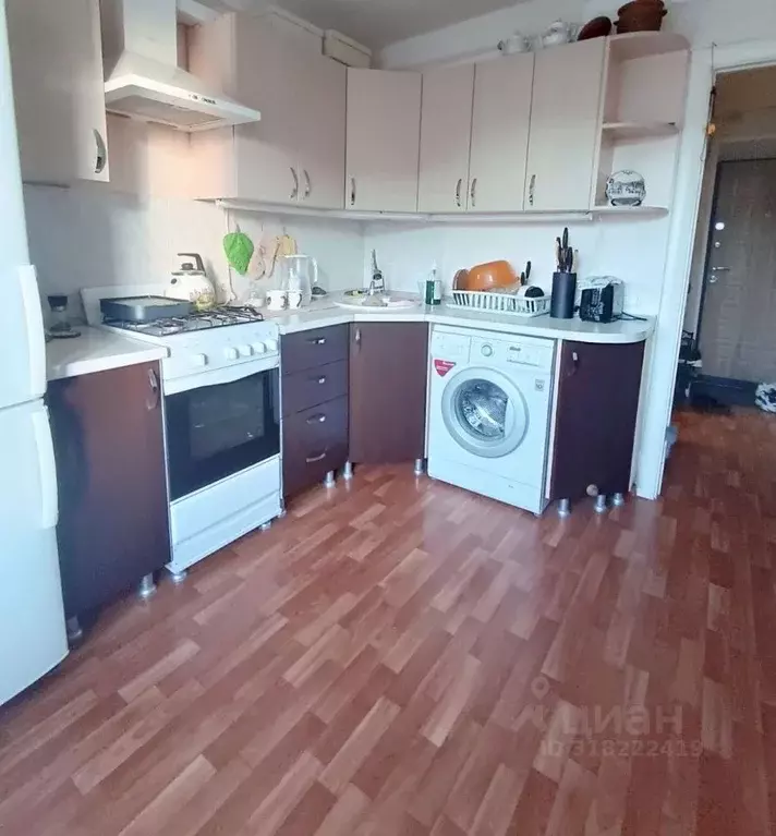 1-к кв. Волгоградская область, Волжский пл. Труда, 4Г (31.0 м) - Фото 1
