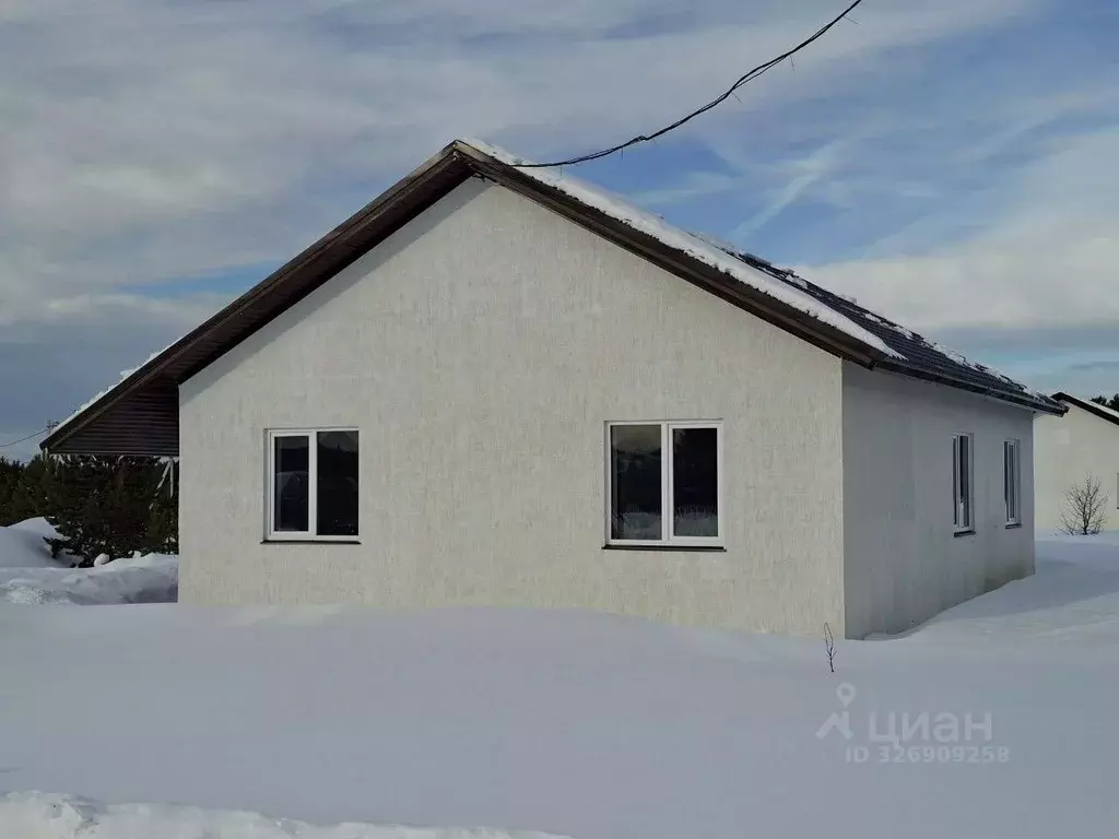 Дом в Свердловская область, Белоярский муниципальный округ, пос. ... - Фото 1