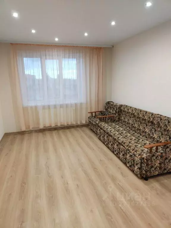 1-к кв. Удмуртия, Ижевск ул. Михаила Петрова, 51А (35.0 м) - Фото 0
