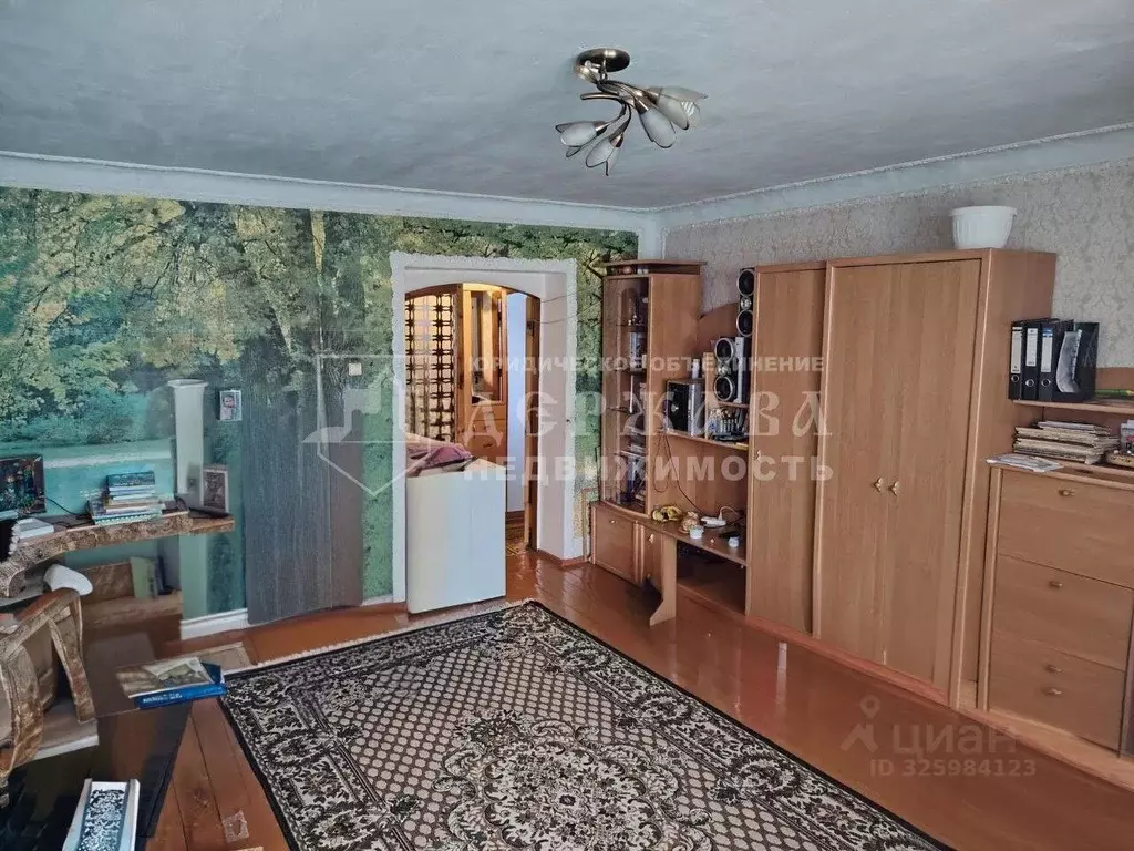 3-к кв. Кемеровская область, Тайга просп. Кирова, 34 (66.7 м) - Фото 1