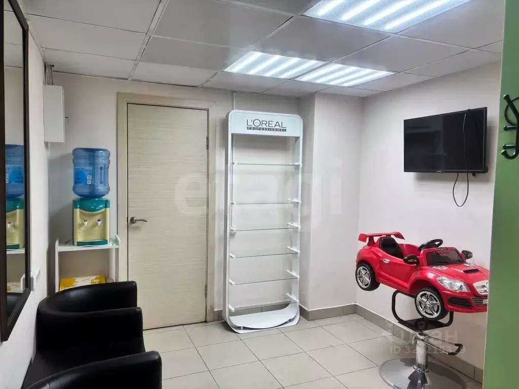 Помещение свободного назначения в Тюменская область, Тюмень Солнечный ... - Фото 1