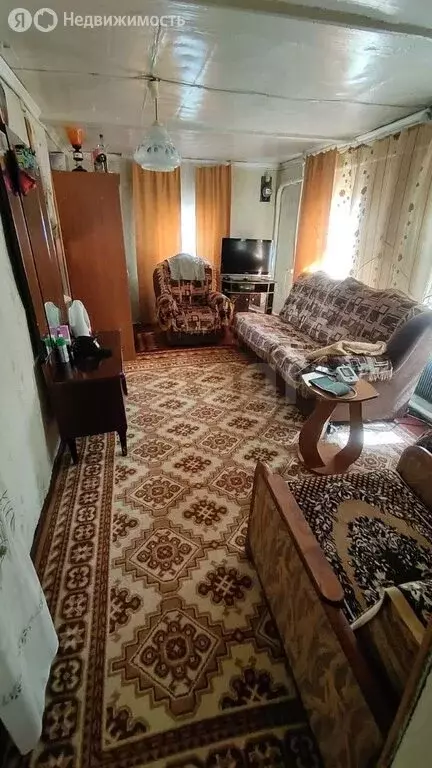 Дом в село Красное, Советская улица (38 м) - Фото 1
