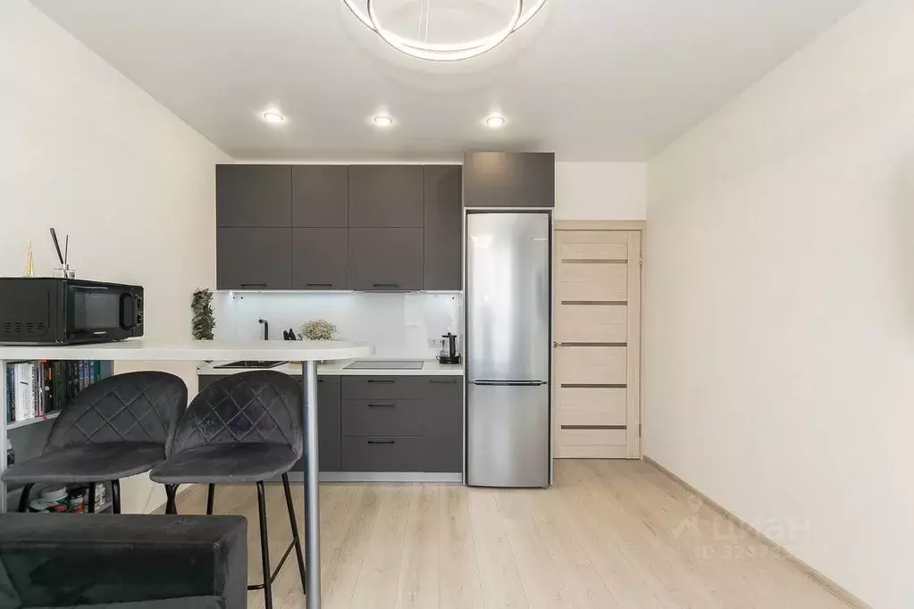 1-к кв. Тюменская область, Тюмень ул. Виктора Тимофеева, 9 (37.0 м) - Фото 1