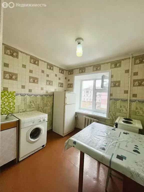 1-комнатная квартира: Николаевск-на-Амуре, улица Чихачёва, 18 (32 м) - Фото 0