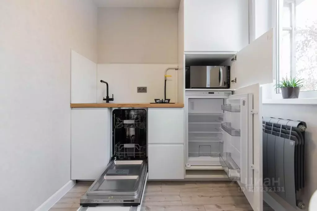 1-к кв. Свердловская область, Екатеринбург ул. Посадская, 40к1 (28.4 ... - Фото 2