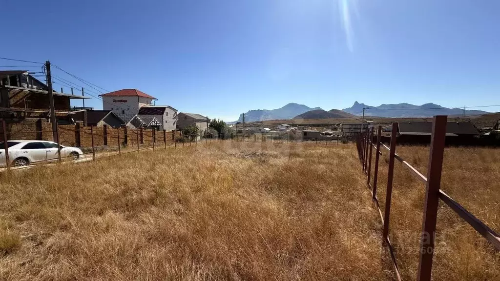 Участок в Крым, Феодосия муниципальный округ, Коктебель пгт ул. ... - Фото 0