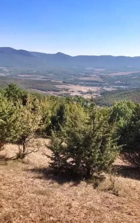 Участок в Крым, Бахчисарайский район, Голубинское с/пос, с. ... - Фото 2