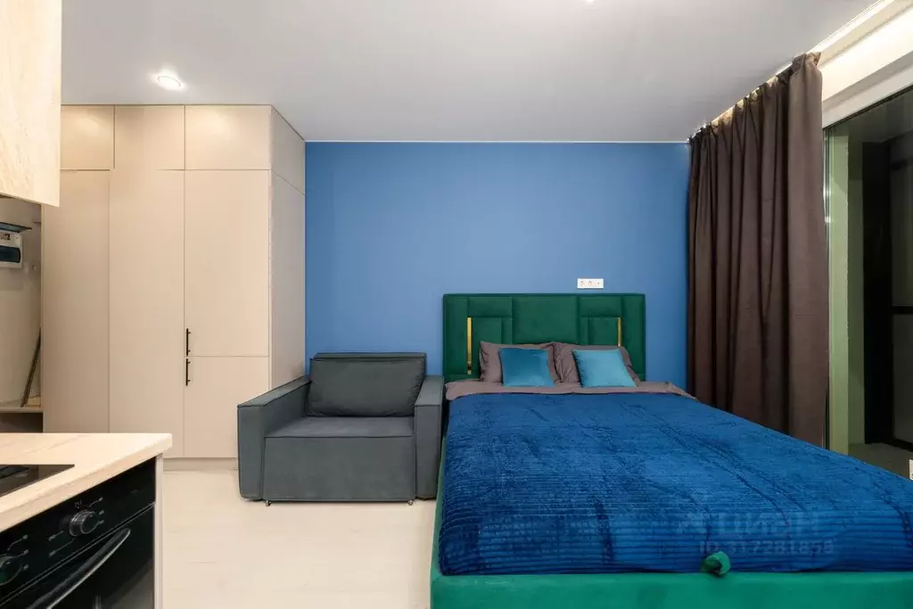Студия Санкт-Петербург бул. Головнина, 4 (25.0 м) - Фото 1