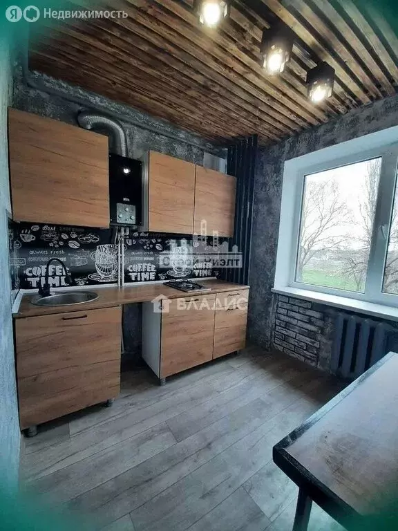 1-комнатная квартира: Керчь, Дальняя улица, 1В (30 м) - Фото 1