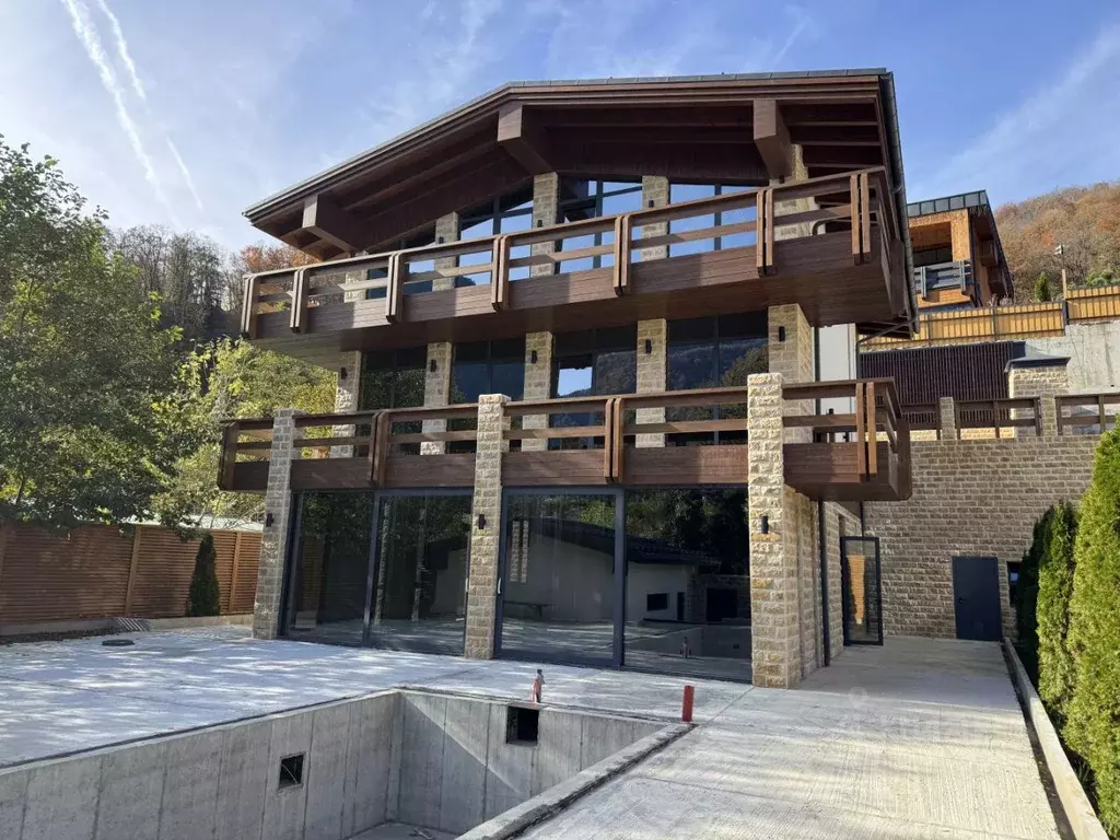 Дом в Краснодарский край, Сочи Красная Поляна пгт, 2-й Садовый мкр, ... - Фото 2