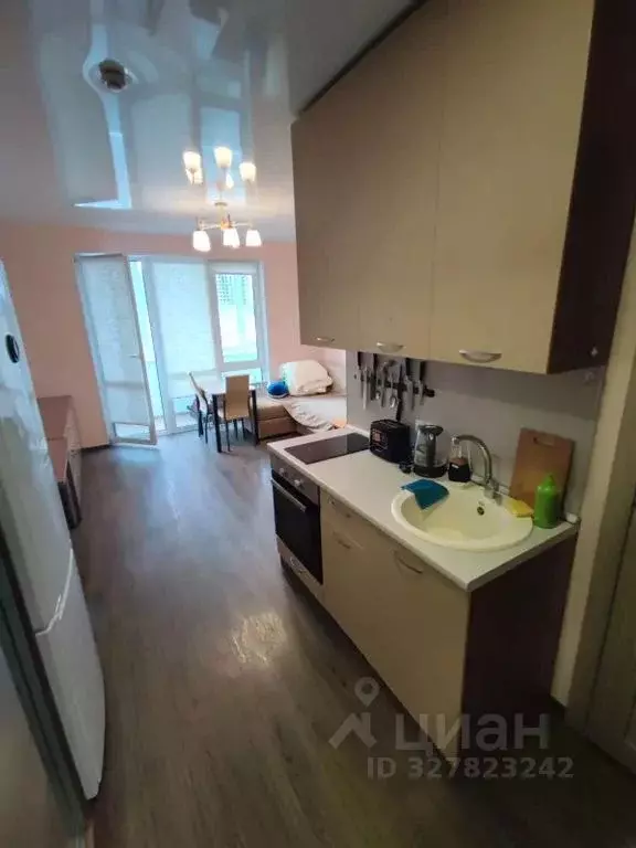 Студия Приморский край, Владивосток ул. Майора Филипова, 5 (27.0 м) - Фото 1