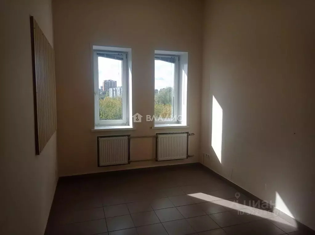 Помещение свободного назначения в Владимирская область, Владимир ул. ... - Фото 2