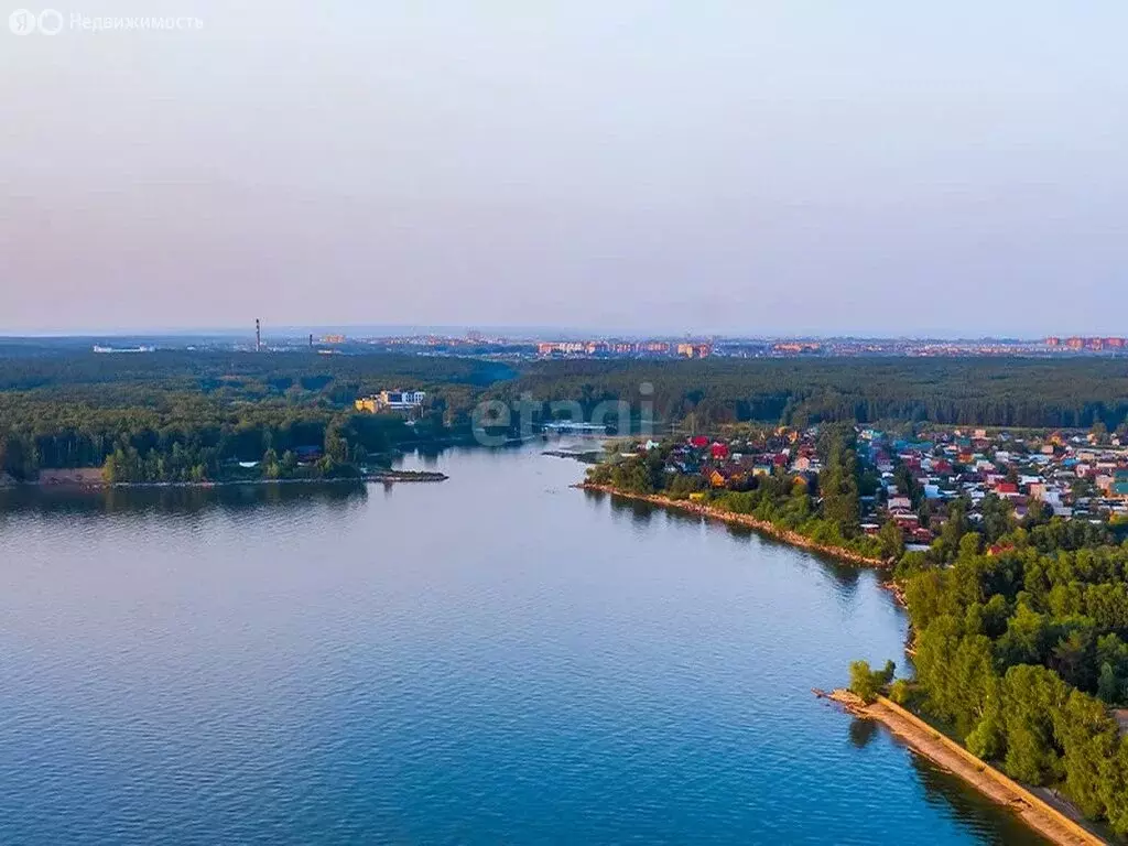 Участок в Новосибирская область, рабочий посёлок Колывань (1240 м) - Фото 0