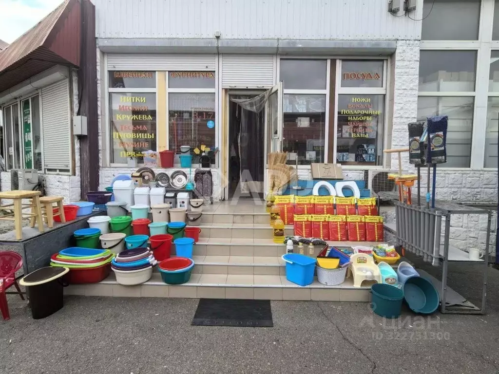 Торговая площадь в Краснодарский край, Новороссийск ул. Сипягина, 11 ... - Фото 1