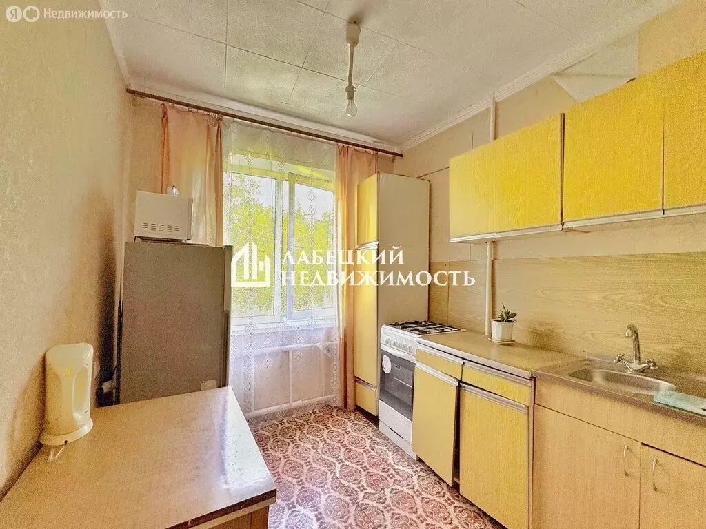 3-комнатная квартира: Владикавказ, Московская улица, 54 (61.9 м) - Фото 0
