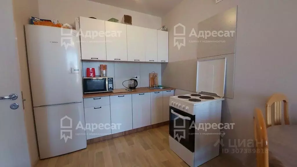 2-к кв. Волгоградская область, Волгоград ул. Имени Комиссара Милиции ... - Фото 1